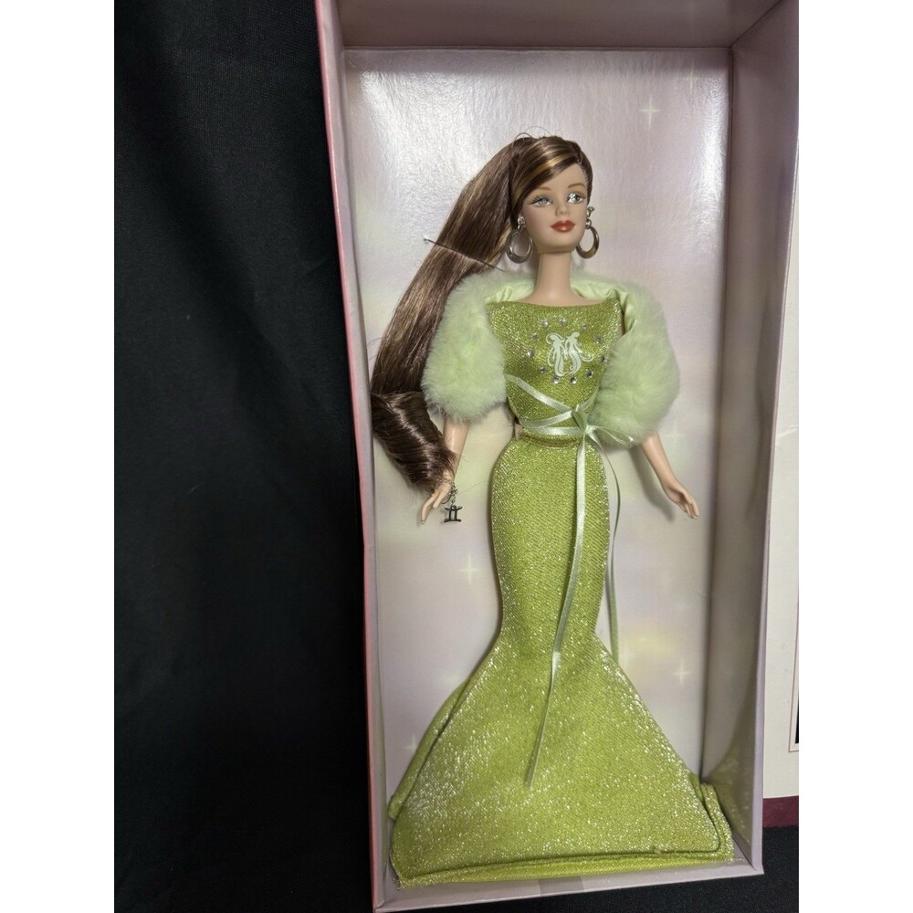 2004 Pink Label Barbie Zodiac Sign Gemini (New, Open Box) Green Dress May June - Picture 8 of 9
